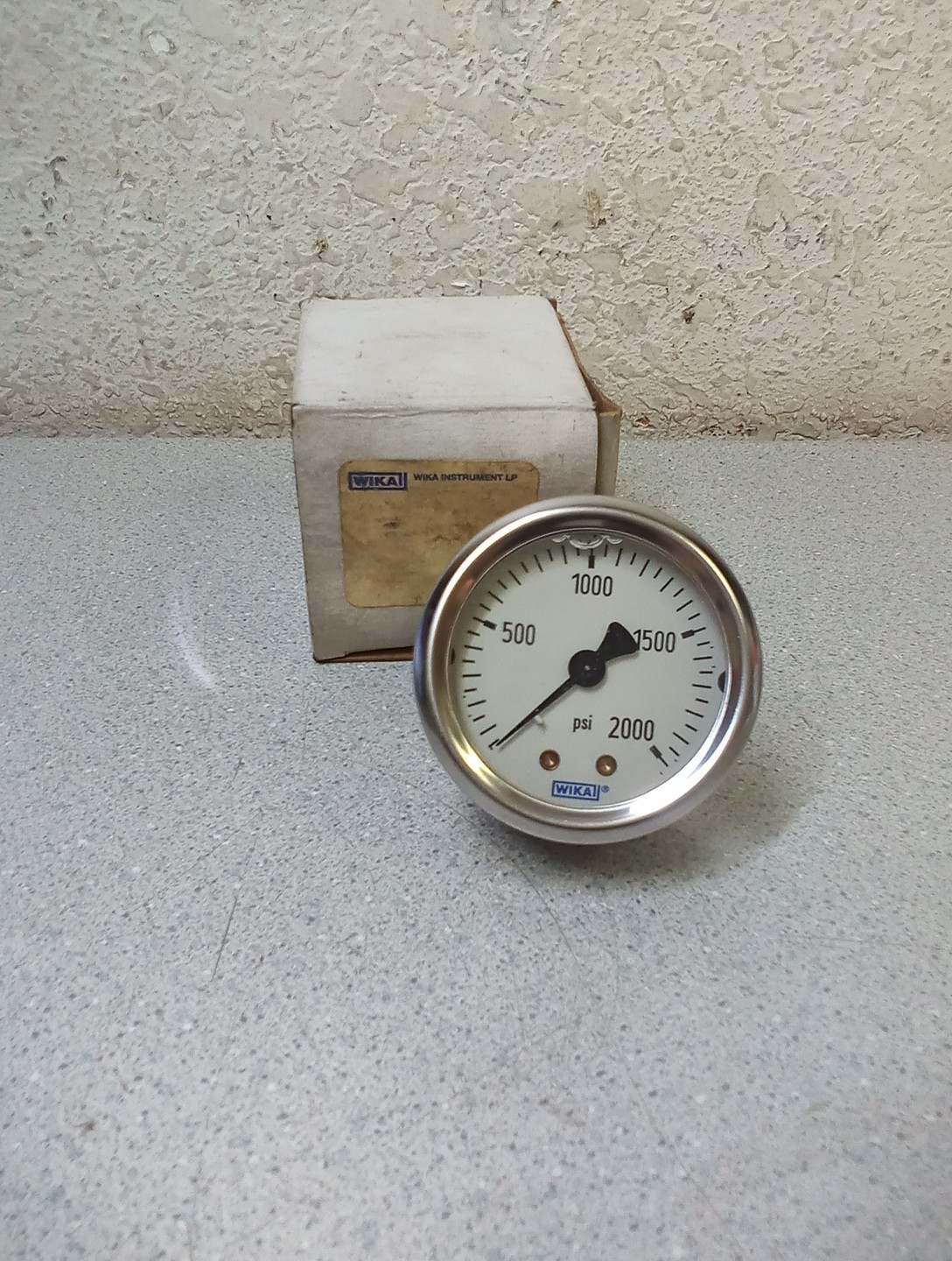 Wika 2" Bourdon Tube Pressure Gauge 2000psi