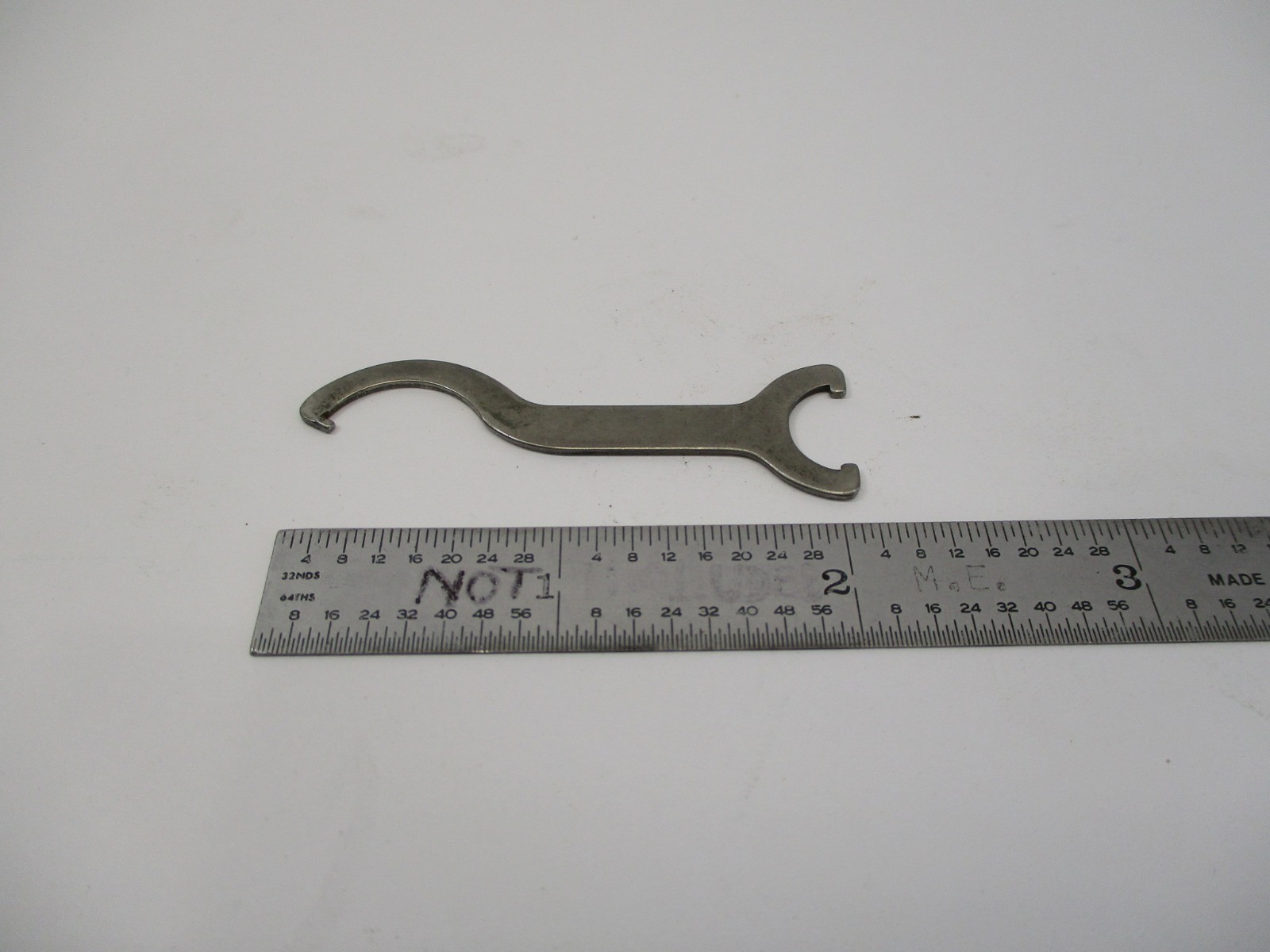 Spanner WRENCH for Micrometer or Precision Tool with Larger Radius Barrel in VGC