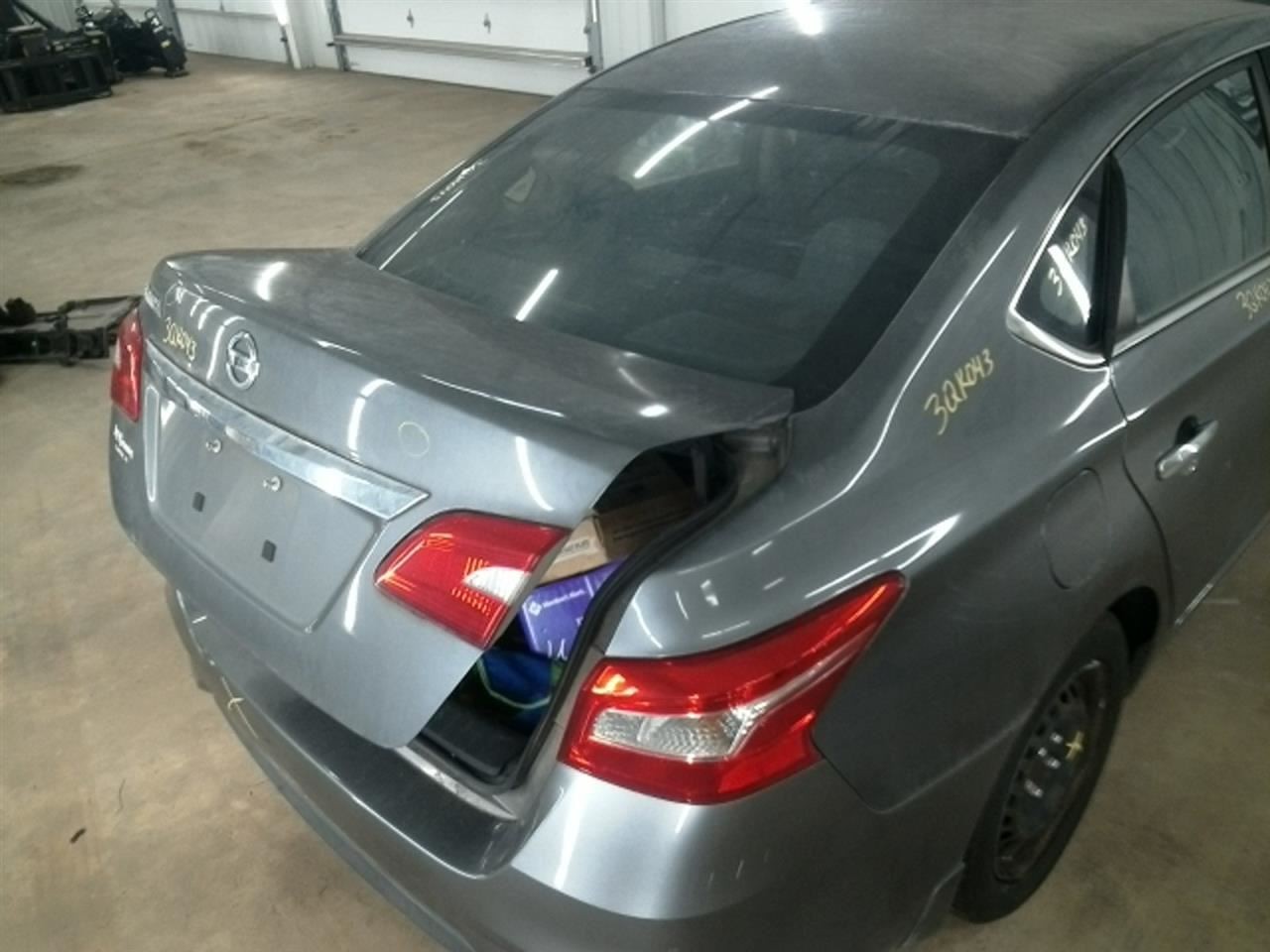Passenger Right Front Spindle/Knuckle Fits 11-25 LEAF 104727338