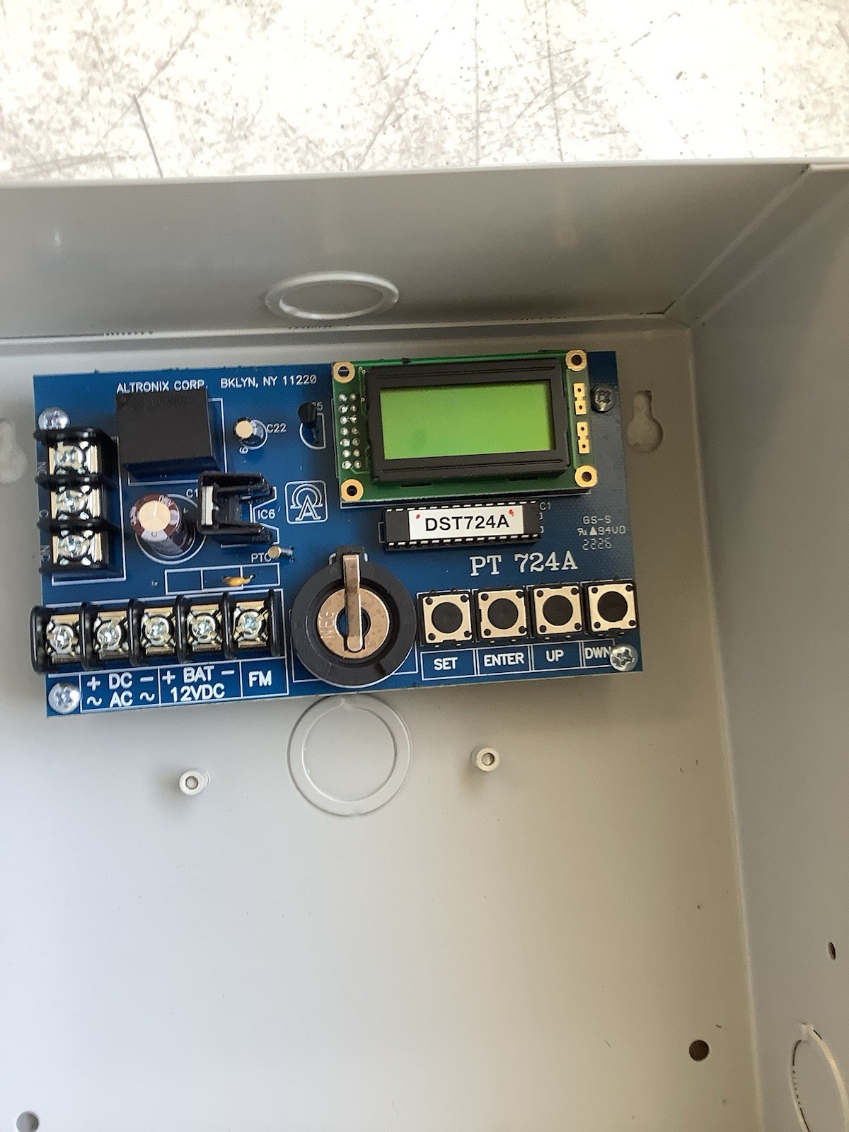 Altronix PT724AE 365-Day Timer Controller 12VDC/24VDC Grey Enclosure