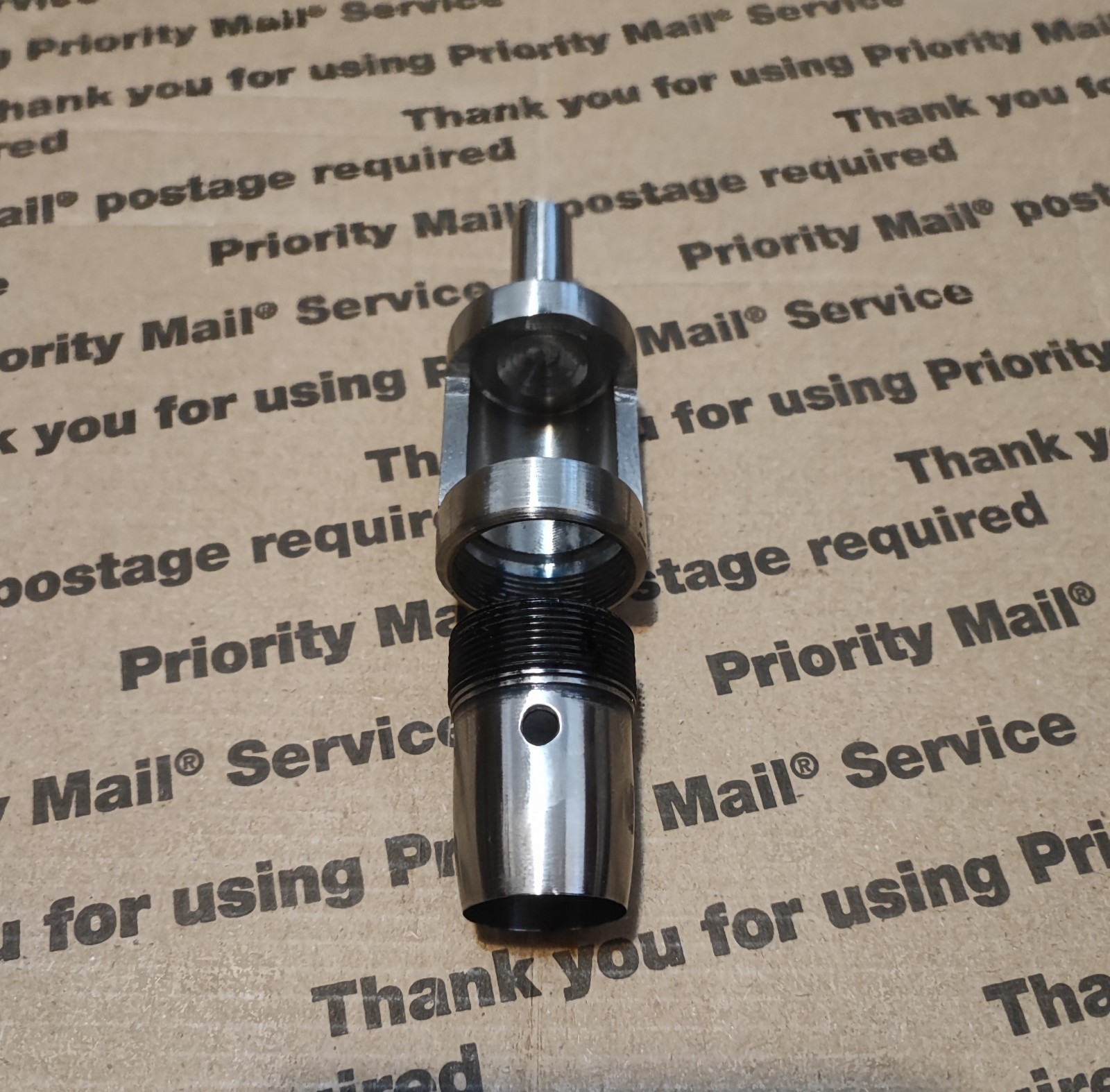 Tool for wава 20kаиge with replaceable attachments