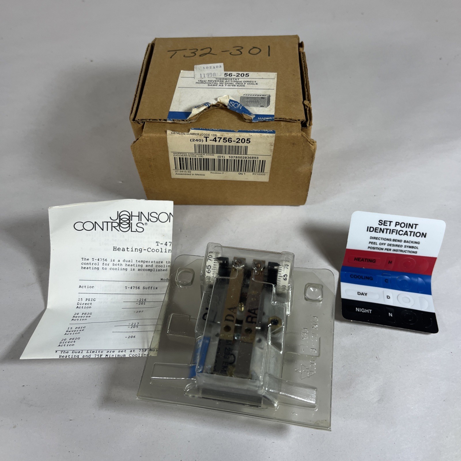 JOHNSON CONTROLS T-4756-205 THERMOSTAT New (Open Box)