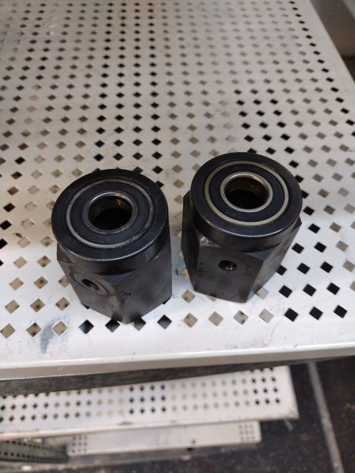 SportsArt E820 Elliptical Bearing Blocks - 2 of them (121B)