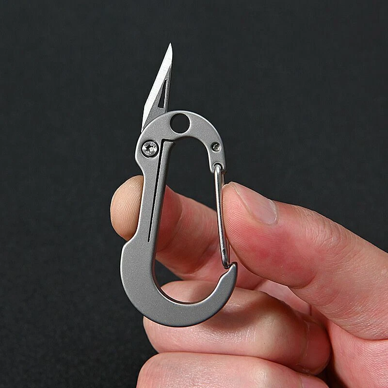 Mini Titanium Alloy Keychain Knife Carabiner Pocket Folding Knife Porable Tools