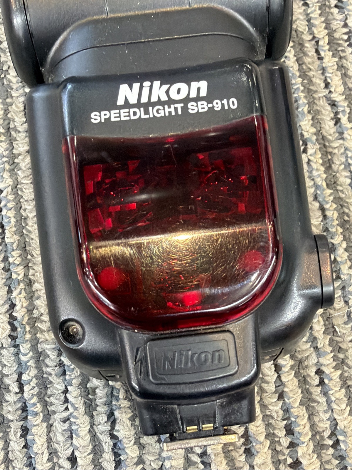 Nikon Speedlight SB-910 Black Shoe Mount Digital Camera Flash