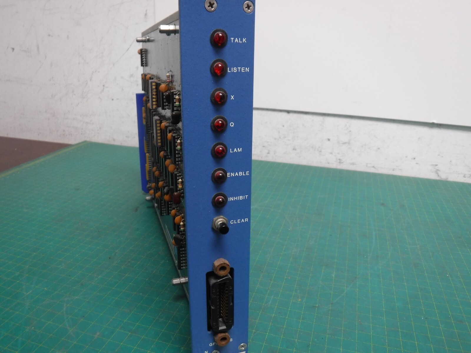 LeCroy 8901 GPIB interface CAMAC Plug-In Module open side