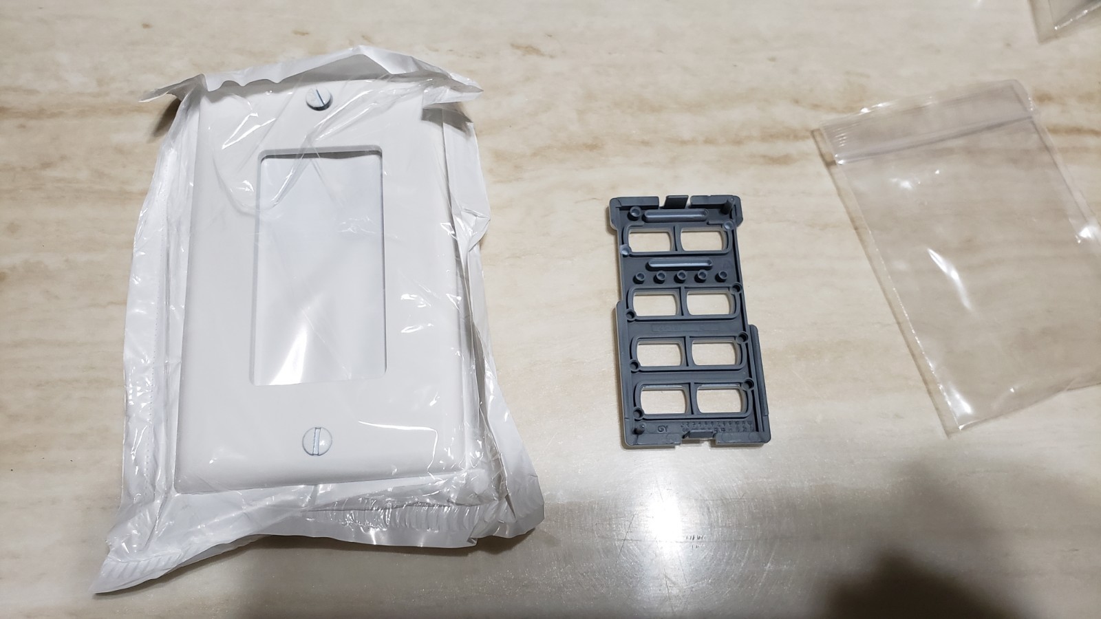 Extron MLC 62 RS D Face Plate (White)