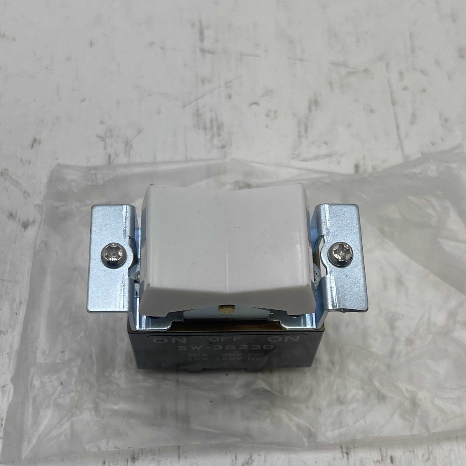 SWITCH, SW-3823D, 30A 30V DC, 15A 125V DC