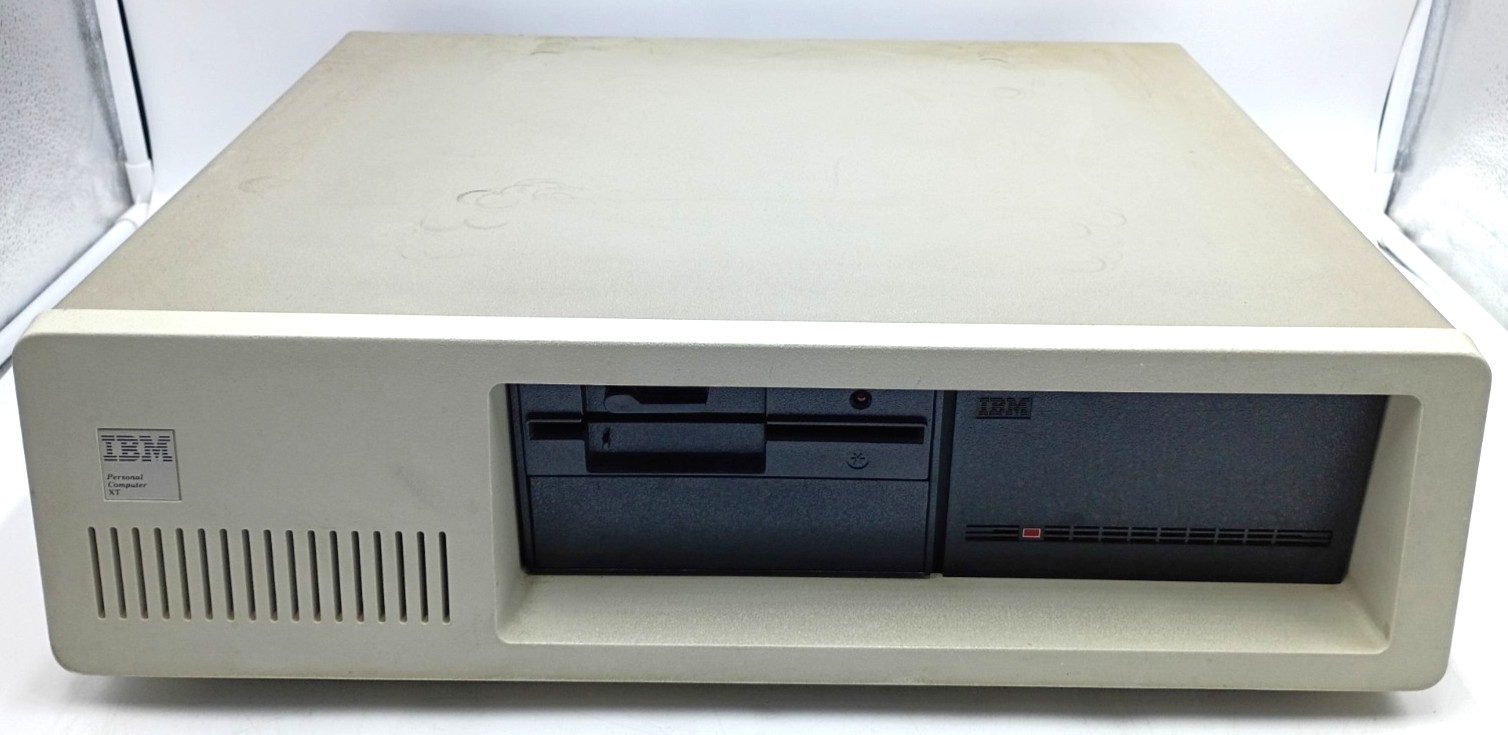 Vintage IBM 5160 XT Personal Computer READ DESCRIPTION
