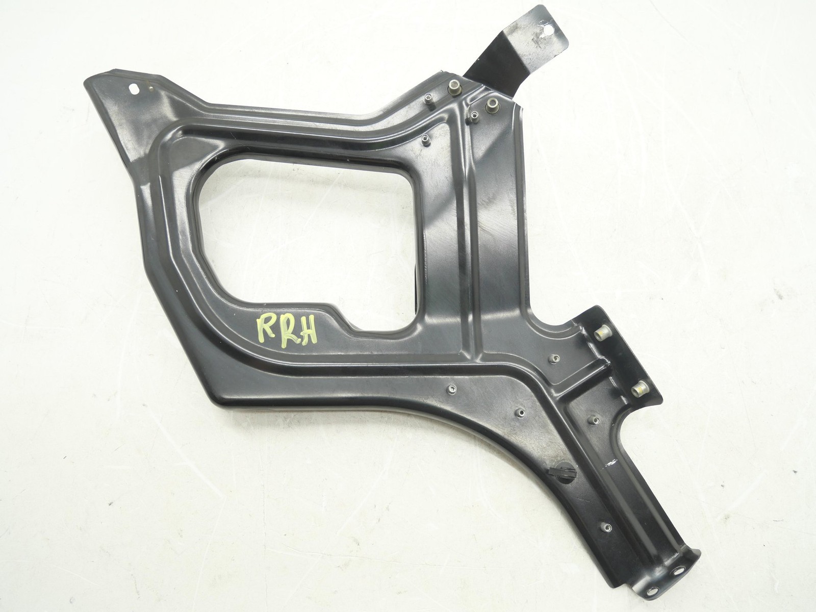 Used Rear Passenger Right Inner Quarter Panel Bracket 2016-2021 McLaren 570S OEM