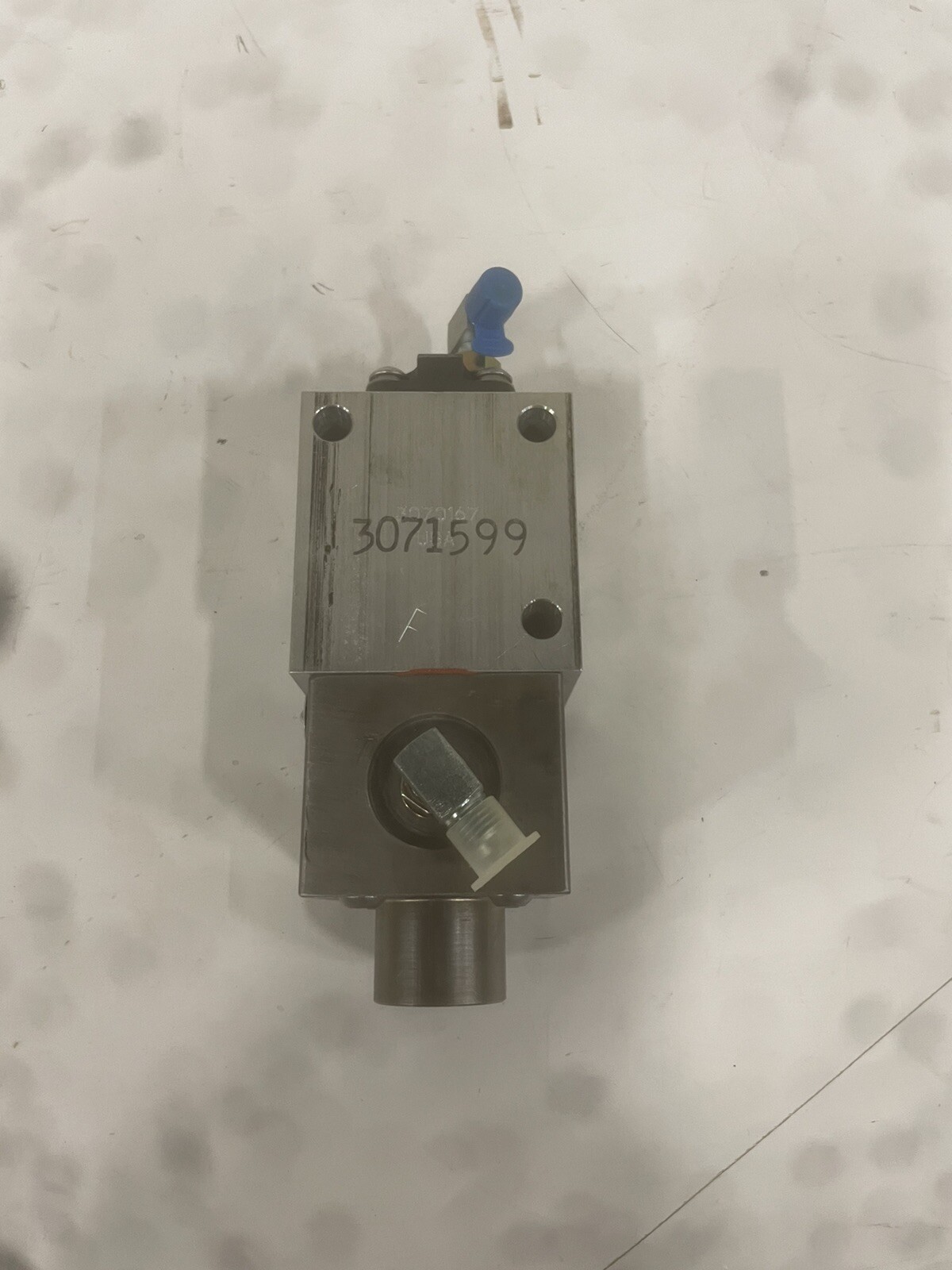 New! Original Cummins Vlv,Cnt  3071599