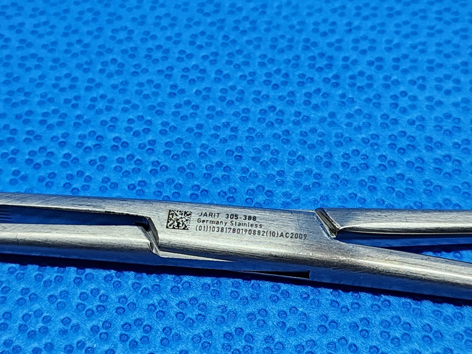Jarit 305-388 Right Angle Clamp, 9"