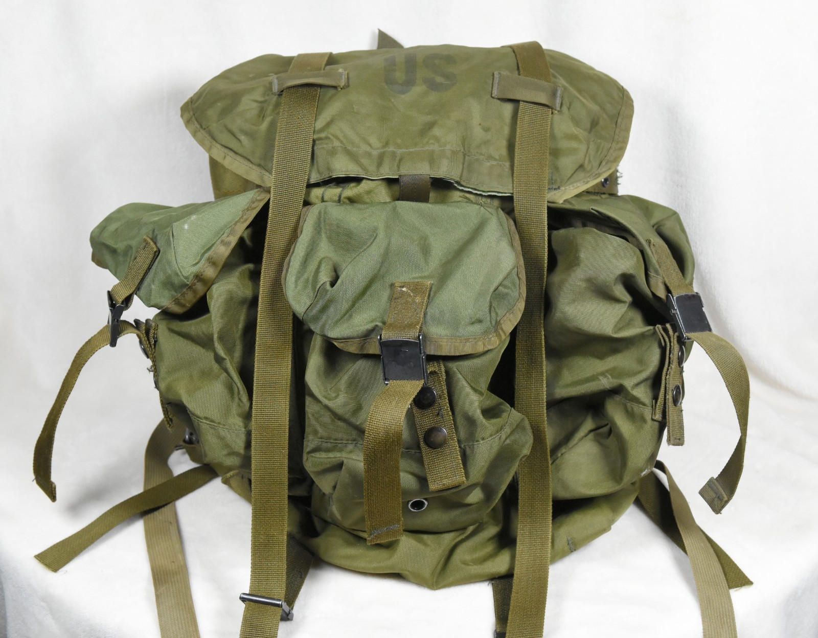 US Military Field Pack LC-1 Combat Medium Nylon Gibraltar Industries