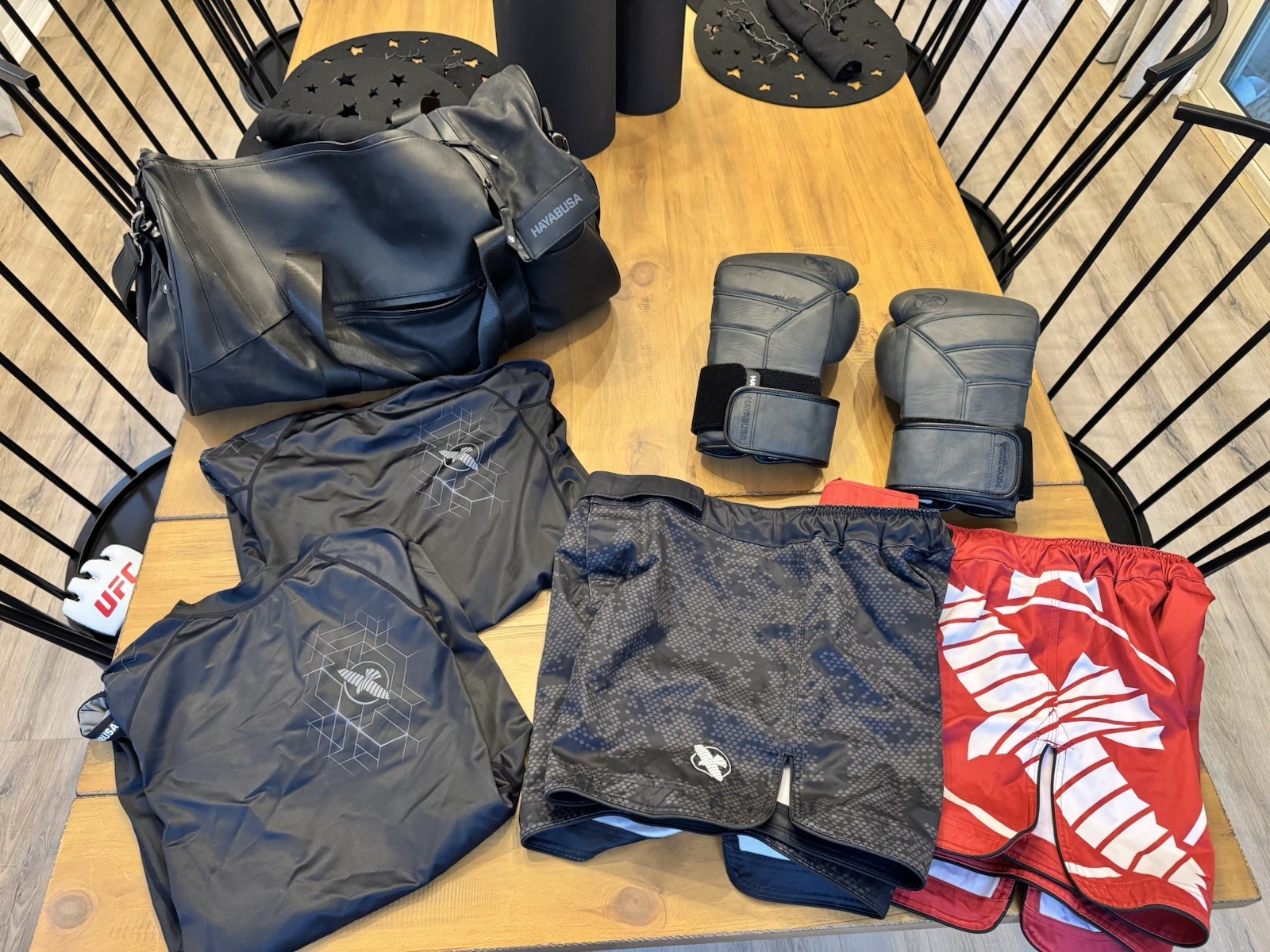 Hayabusa Complete Men’s Boxing Set