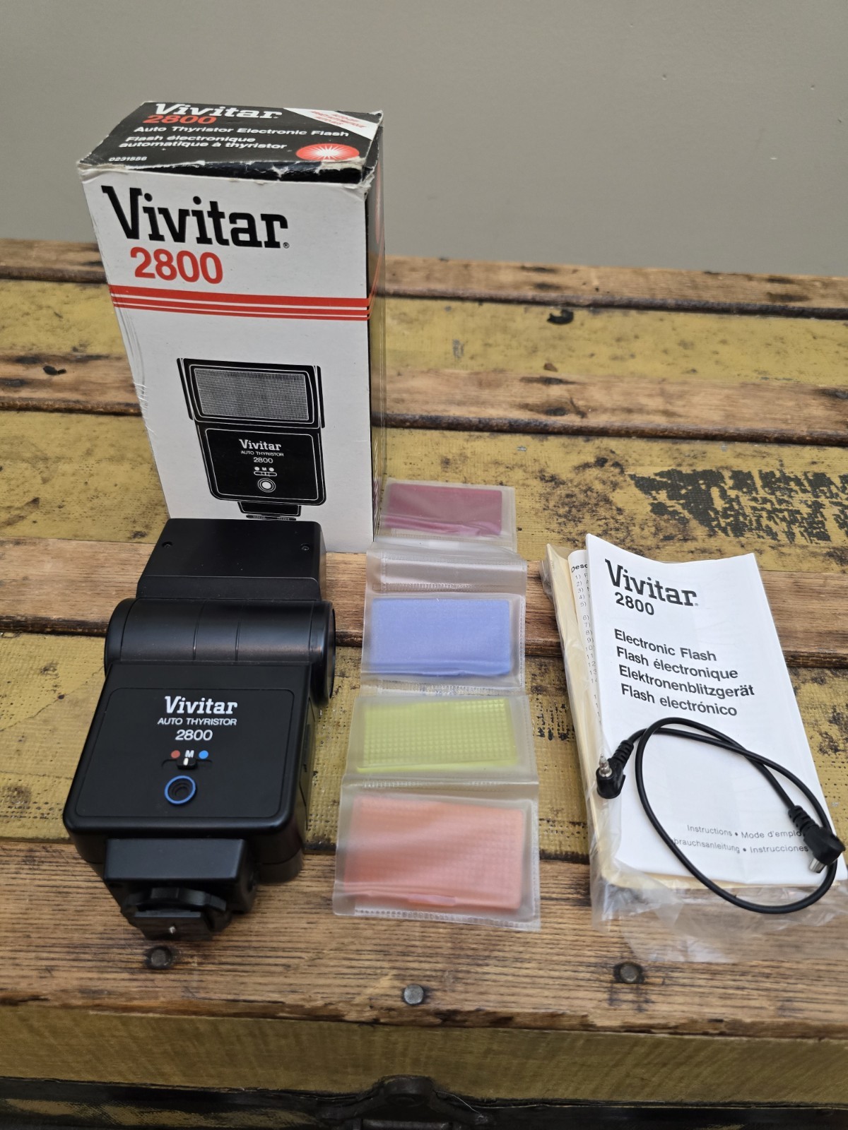 Vivitar 2800 Auto Thyristor Electronic Flash Kit Boxed Manual Tested Working