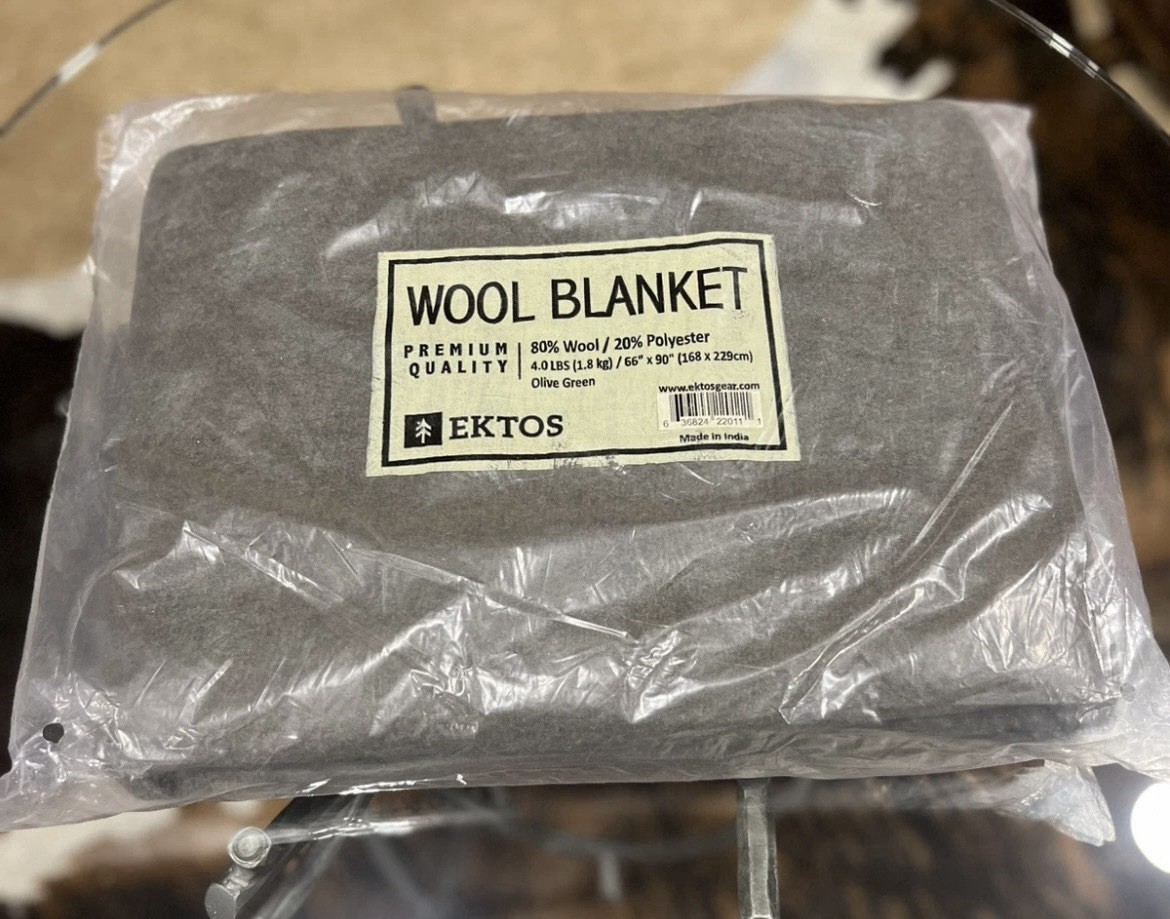 NEW Drk Green Wool Blanket Full / Queen 66”x90” 4.5lbs Camping Warm Wool