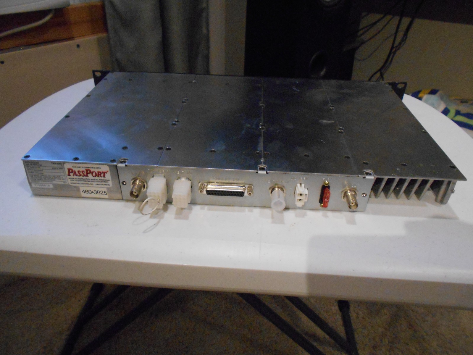 Kenwood TKR-840-1 UHF Radio Repeater 450-480 MHz with Programming Software
