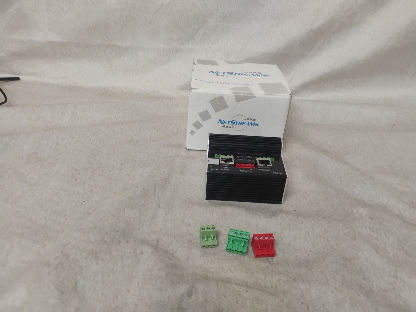 NetStreams DigiLinx SpeakerLinx Zone Controller, NS-SL254