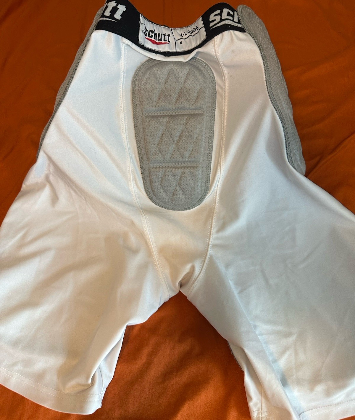 Used Schutt All-In-One Girdle-Varsity Integrated Size-XL White