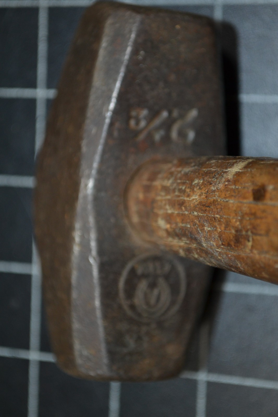 ATHA - 2 1/2# - HAND DRILLING HAMMER - ORIGINAL HANDLE