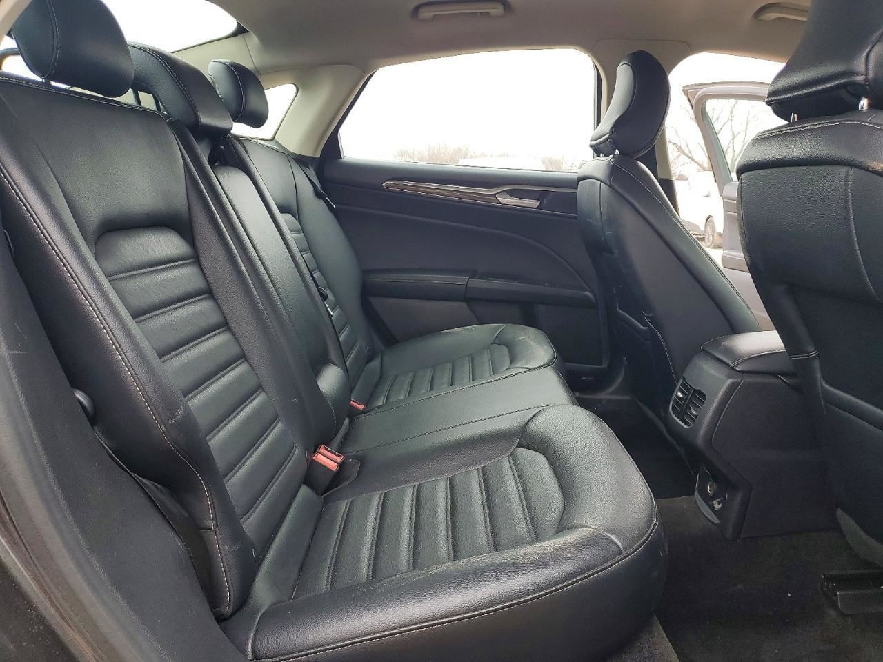 Ford Fusion 2013-2020 Left Quarter Panel Used 5809