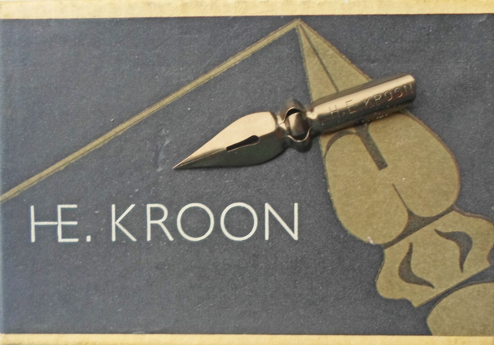 12 vintage H.E nibs