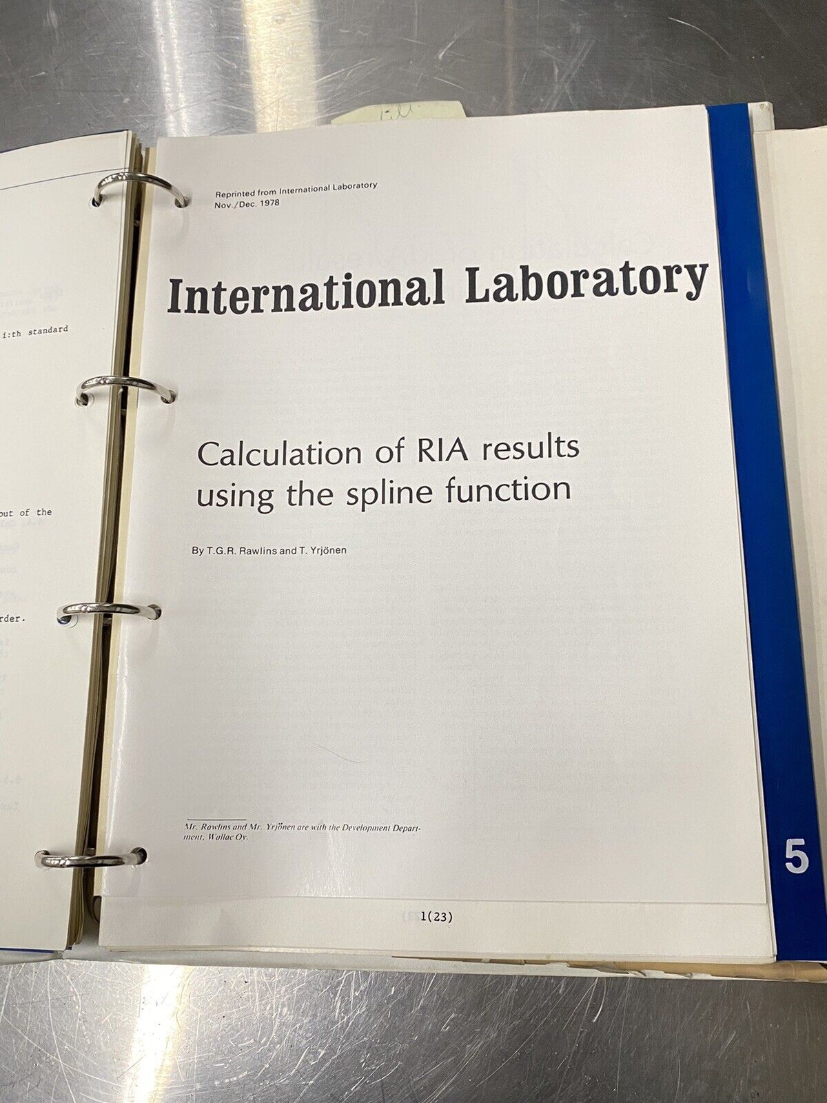 LKB Wallac 1272 Clini gamma Counter - Users Guide / Instructions Manual