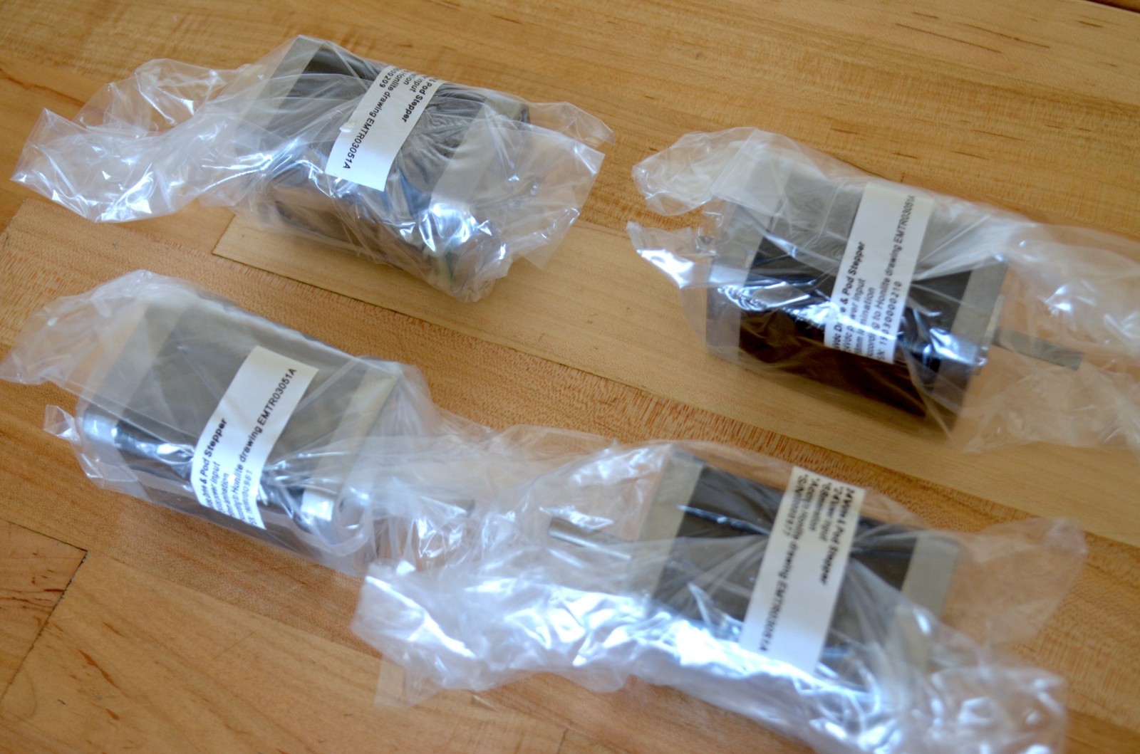 New (Lot of 4) JEVO Honlite Nema17 High-Torque Stepper Stepping Motor EMTR03051A