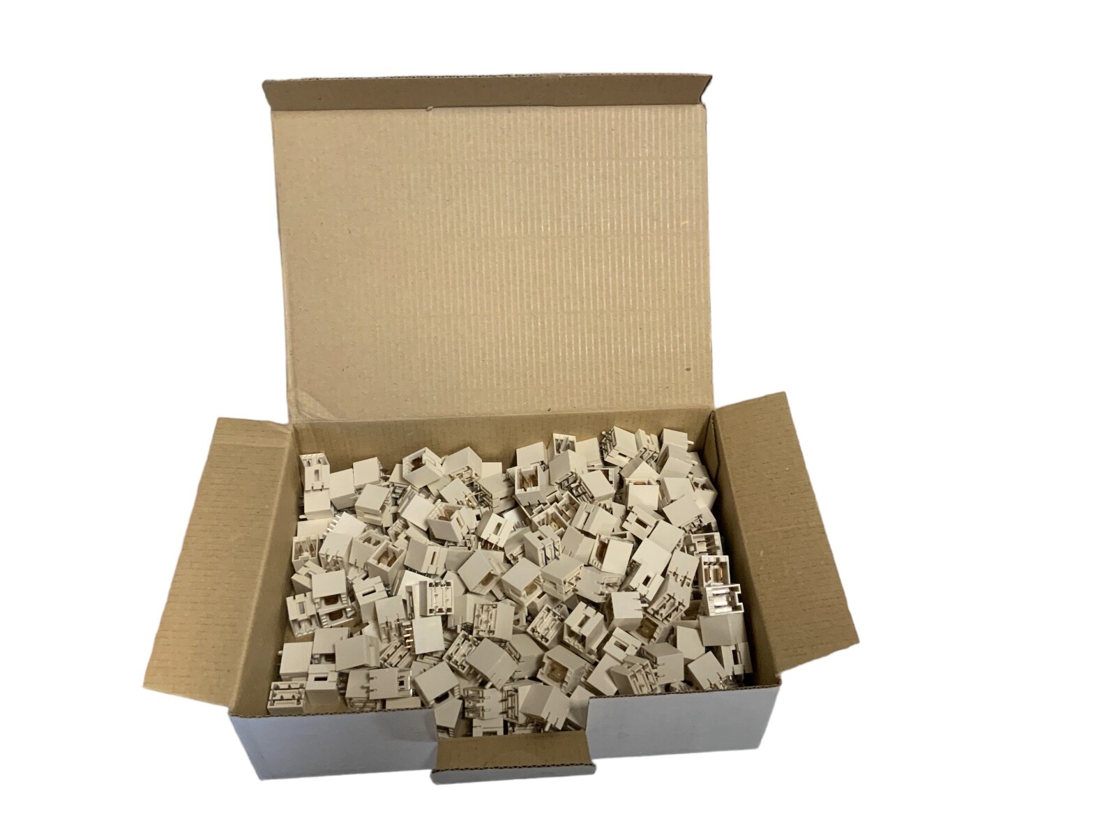 250Pcs Lumberg Connectors 3641 02 K03V167