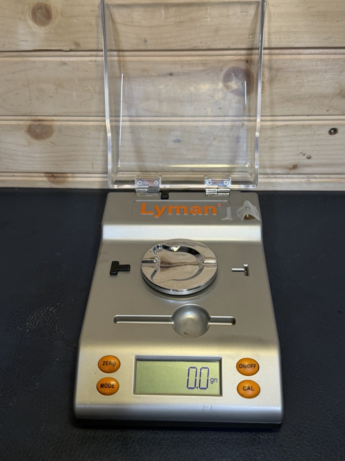 LYMAN Reloading 1500 GrainPrecision Elite Series Scale & Pan