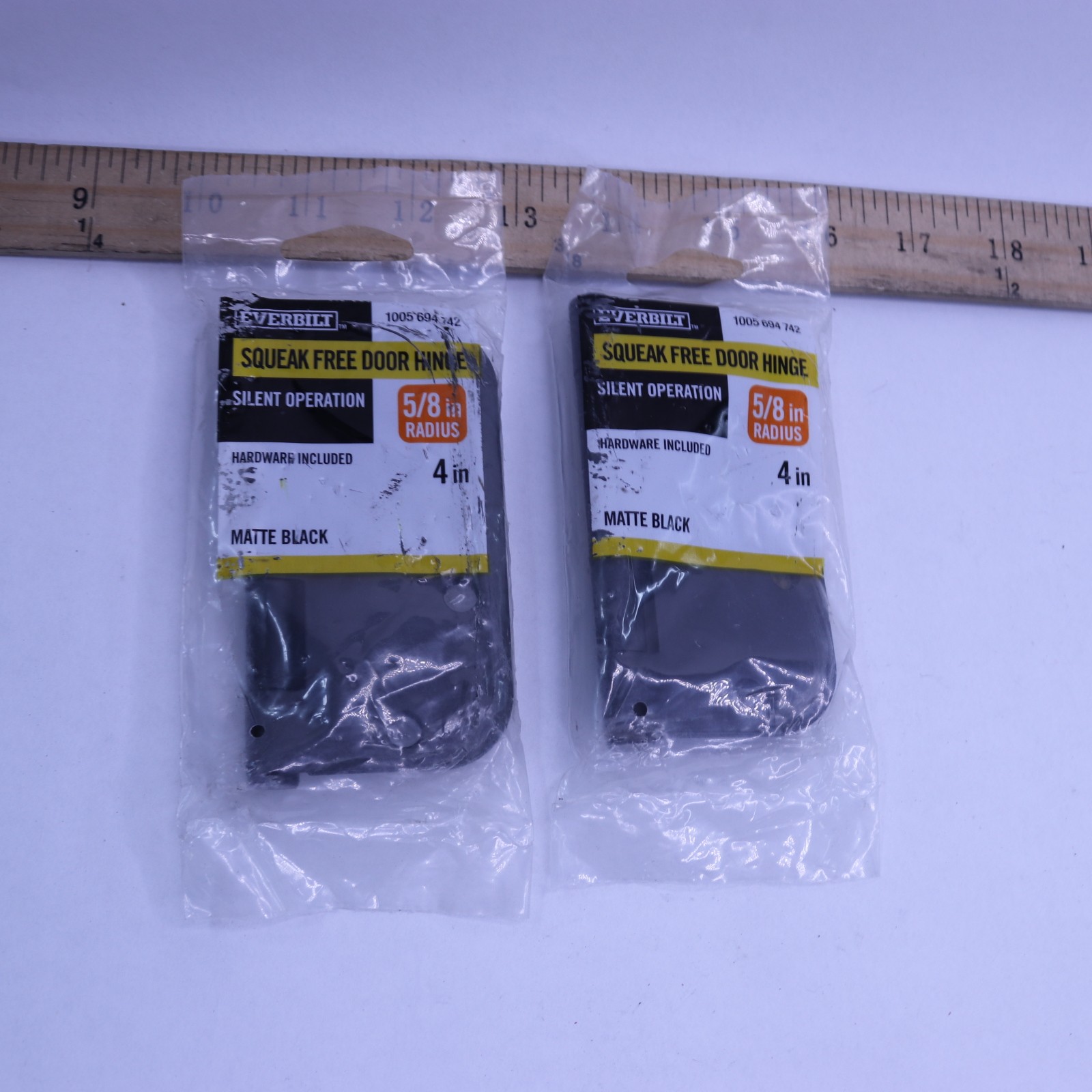 (2-Pk) Everbilt Squeak-Free Door Hinges Matte Black 4" x 5/8" 1005 694 742