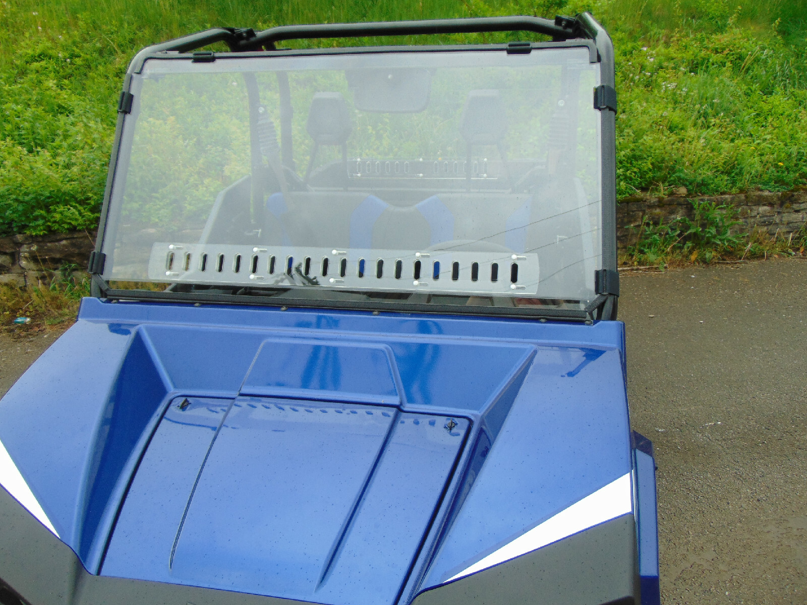 Textron Stampede Lexan Windshield with Loop Clamps & Dual Vents