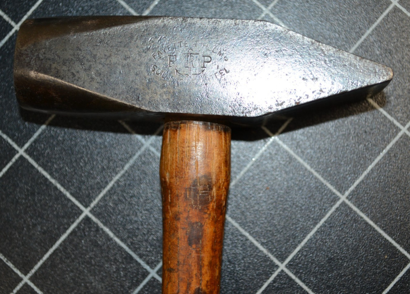 FAYETTE R. PLUMB - TINNERS' RIVETING HAMMER - #6 - ALL ORIGINAL