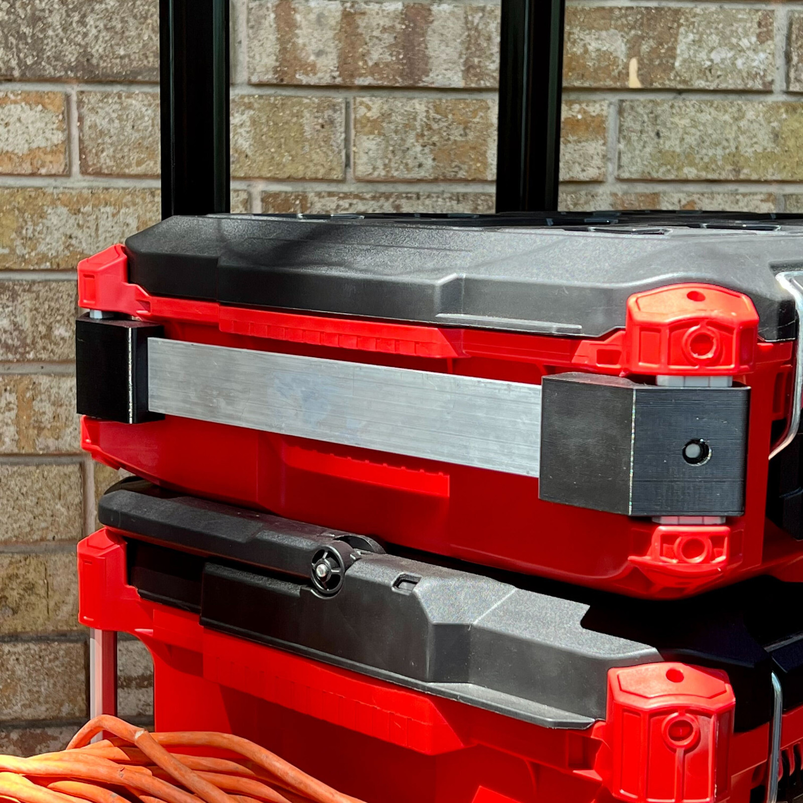 Rail + Bracket Adapter Complete Kit For Milwaukee Packout - TOUGHBUILT