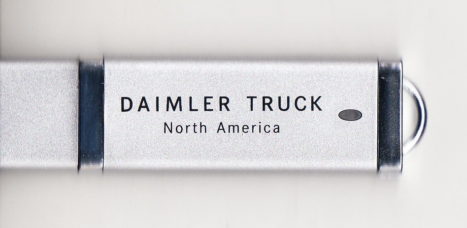 2018-2025 Freightliner NEW CASCADIA Factory Service Repair Manual USB -STI501