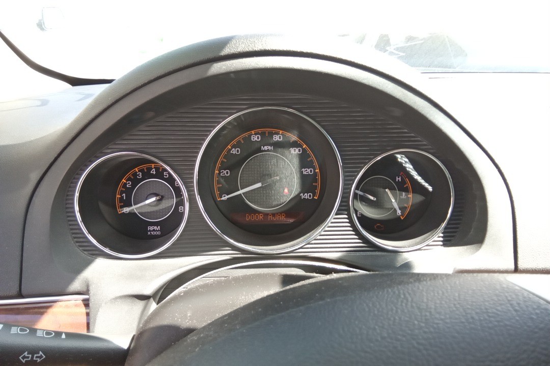 2008 Aura OE Speedometer Gauge Cluster 112K Miles Saturn