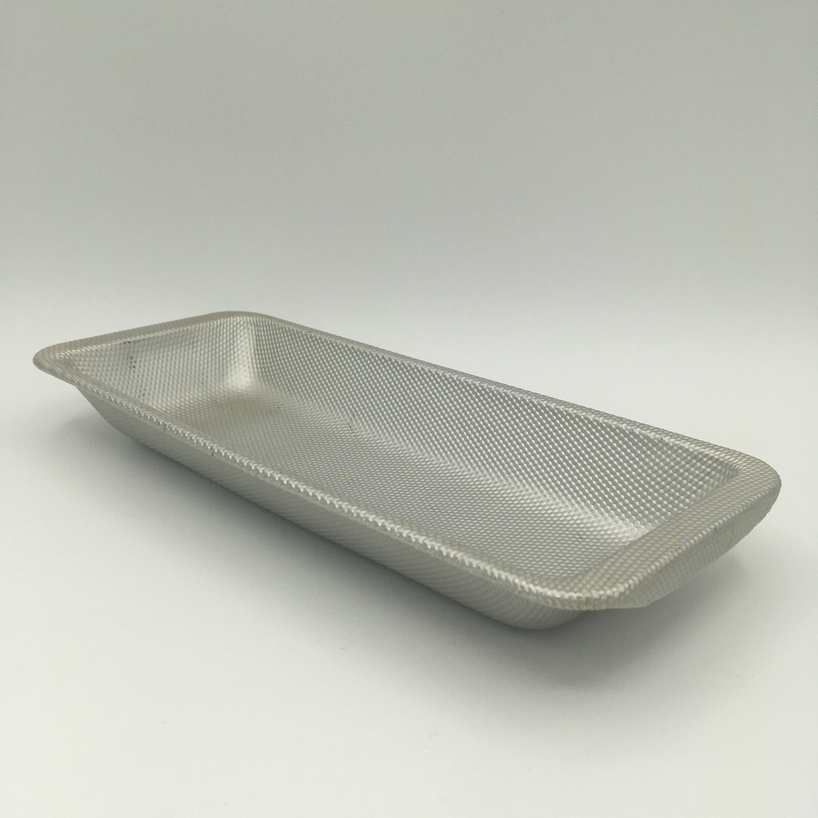 Vintage 18 Cube Aluminum Kitchen Ice Cube Tray with T Handle