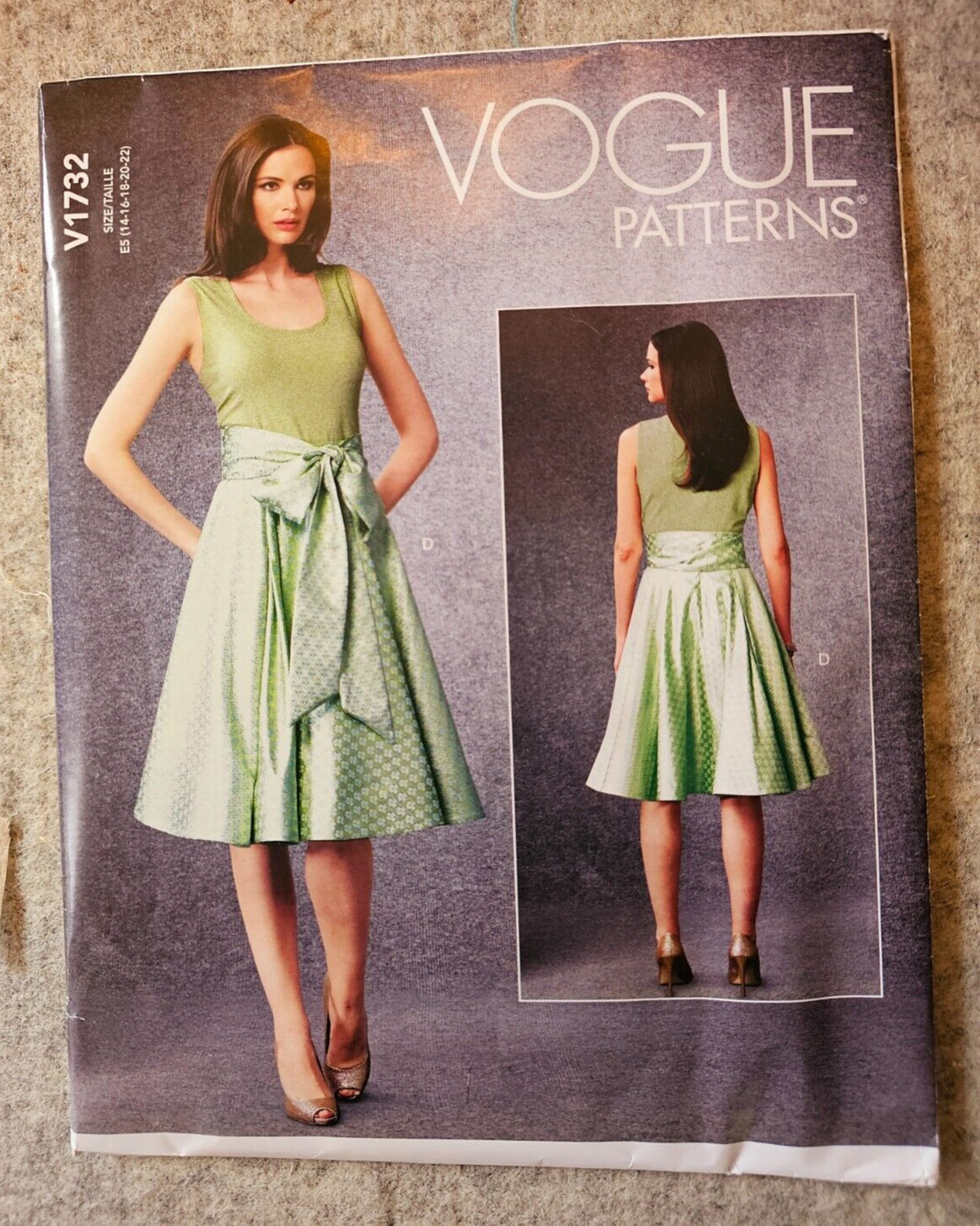 Vogue V1732 Sewing Pattern Misses Flared Skirt Sz. 14 - 22