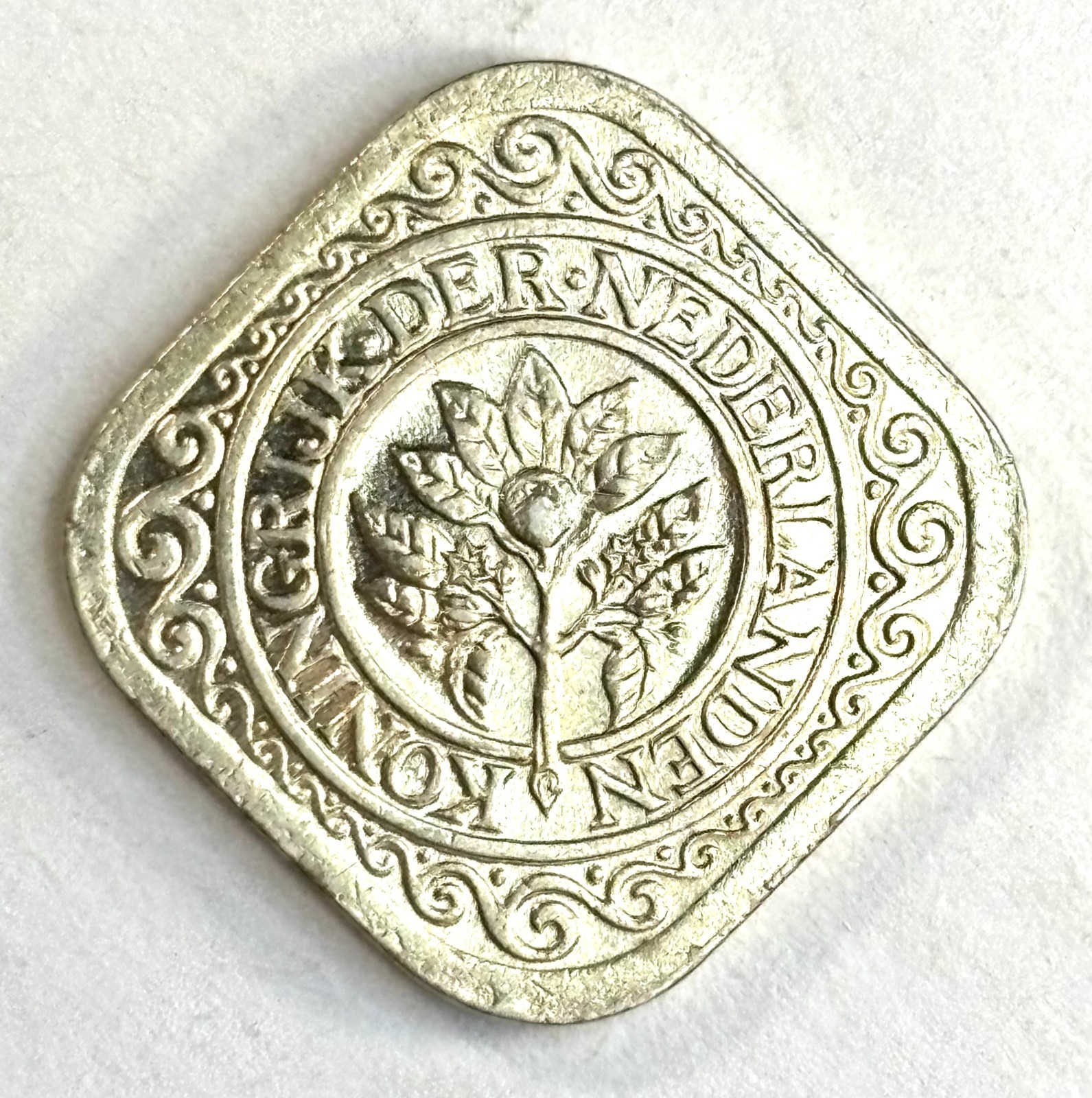 1943 Curacao  (Dutch Caribbean) 5 Cents Coin KM# 40 Unc with some toning