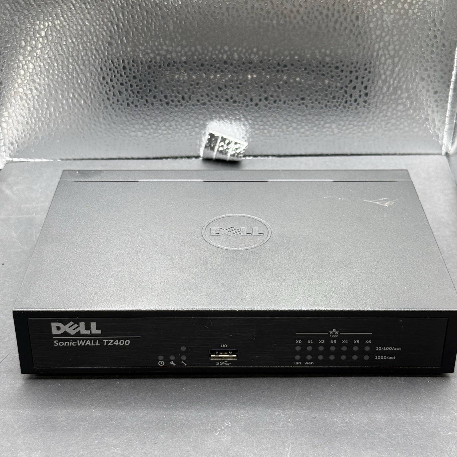 SonicWall TZ400 Network Security - APL28-0B4 Firewall Appliance No Adapter