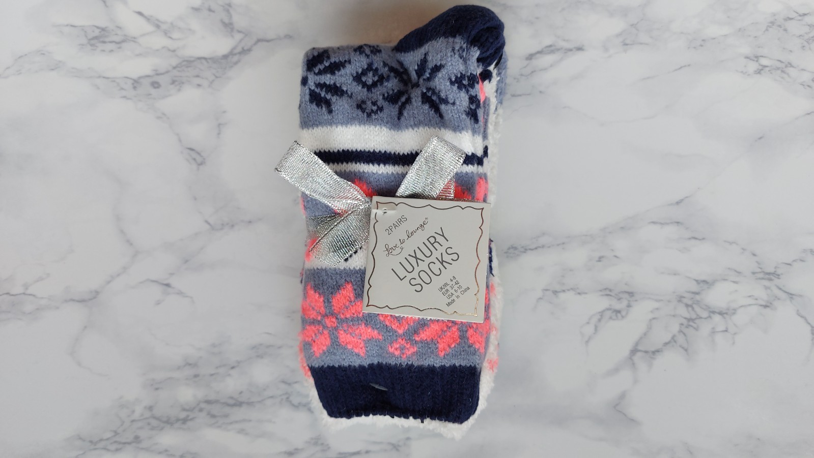 Love To Lounge 2 Pairs Of Multi-Colour Ladies Luxury Socks Size 4-8 **BRAND NEW