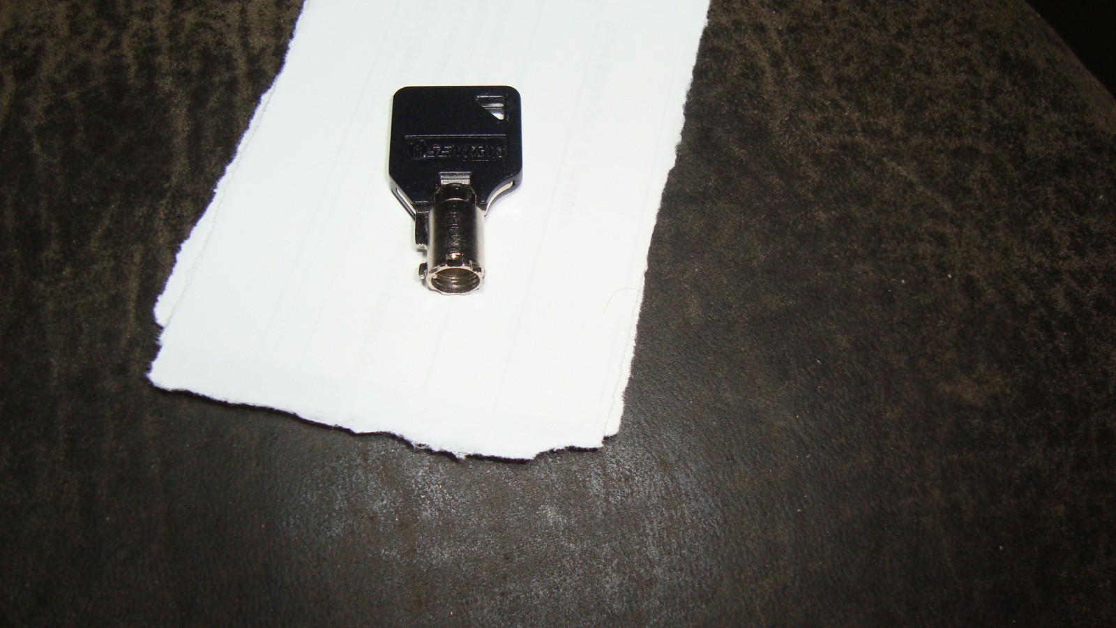 1 Key Code Cut 3198 Sentry Safe Tubular Round Ace Key
