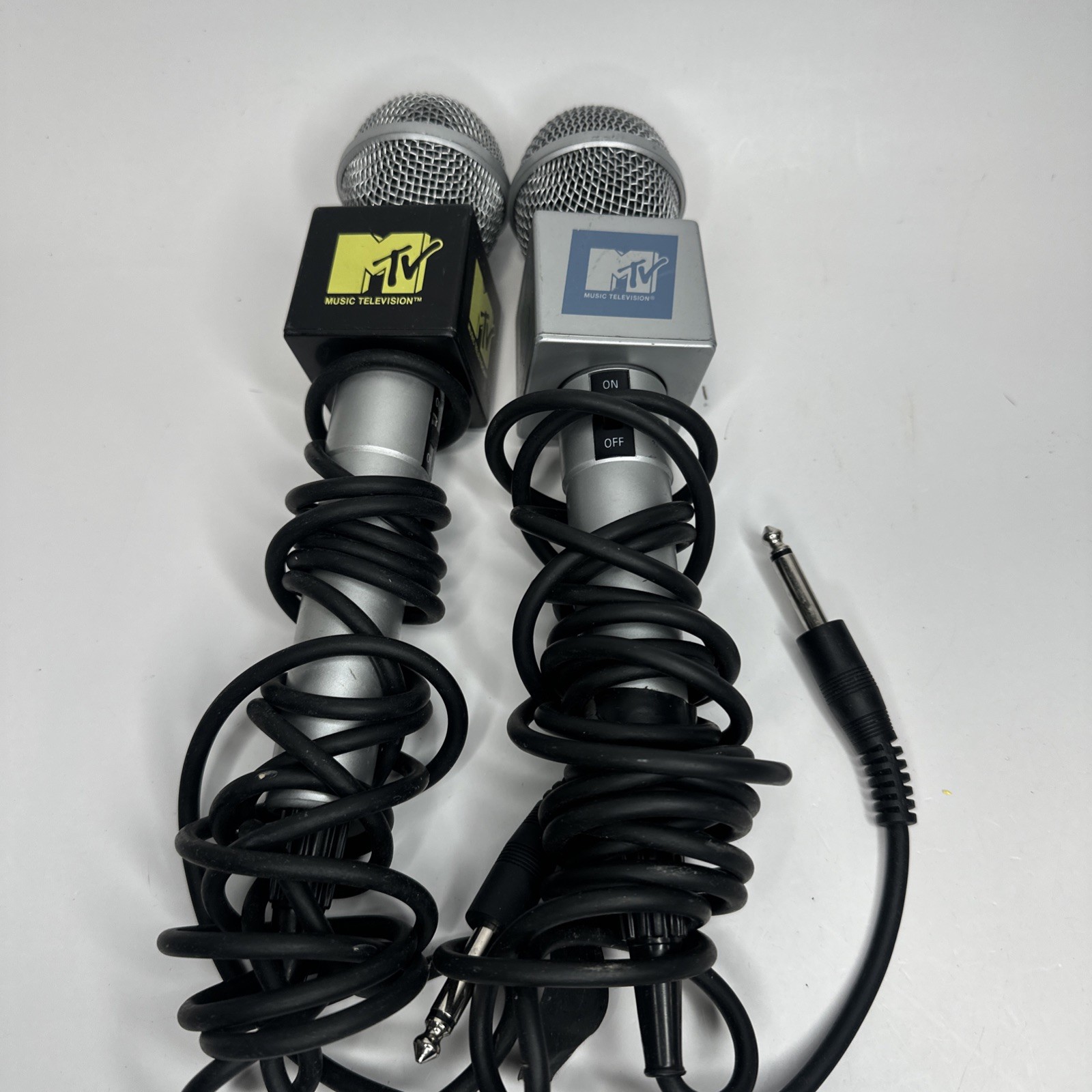 Lot Of 2 VINTAGE MTV MUSIC TELEVISION KARAOKE MICROPHONE MIC RETRO  10” LONG