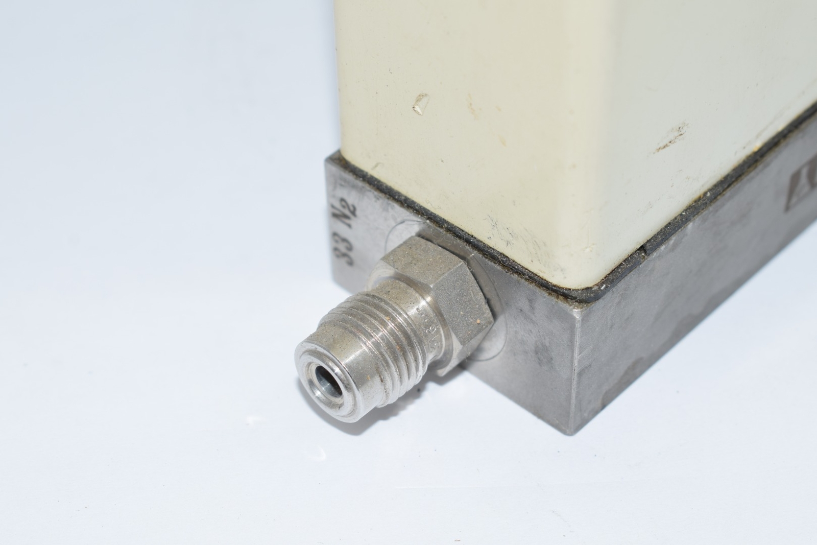 Applied Materials AMAT AFC 550 Mass Flow Controller Nitrogen Gas 60-3000 sccm