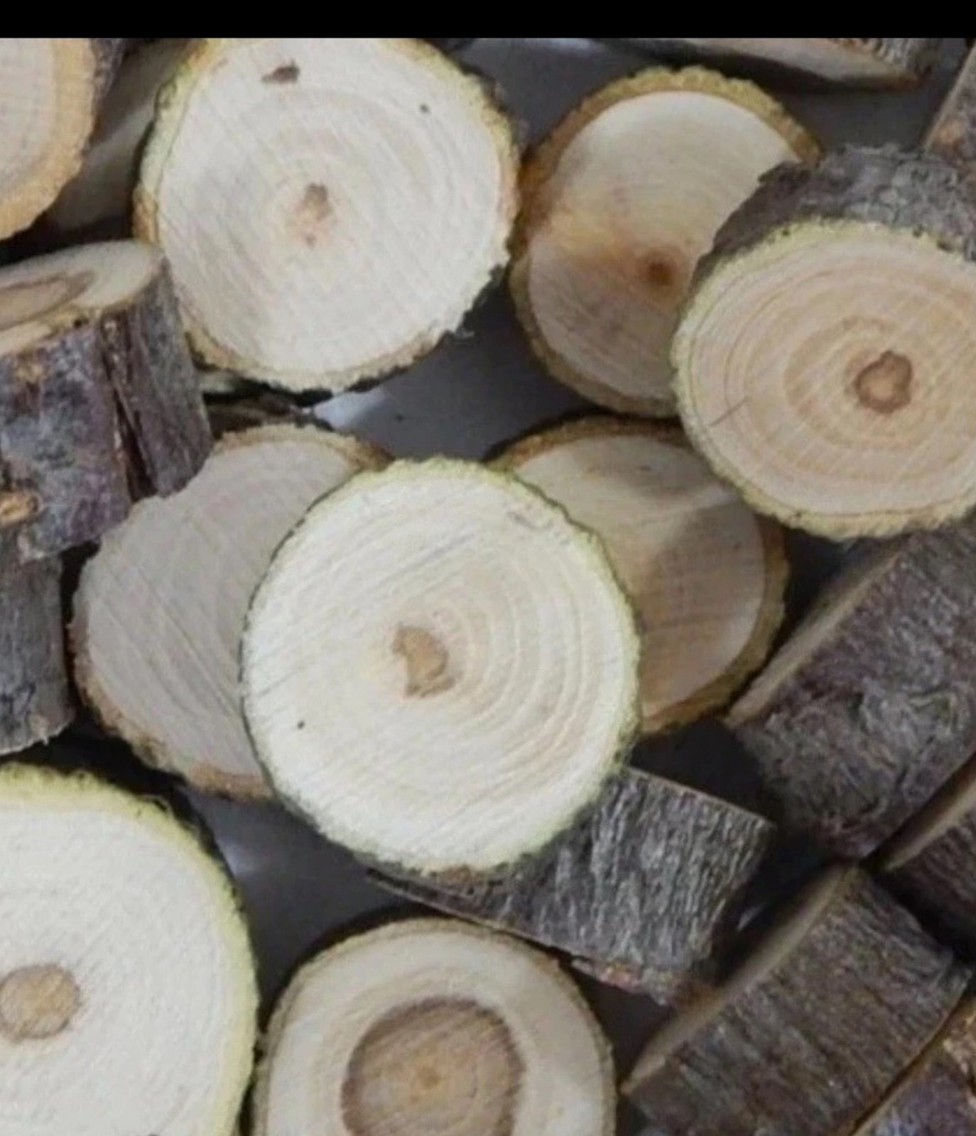 2lb Of Apple Wood Chunks/Slices for BBQ/Grilling/Wood Smoking,  Animal Snacks