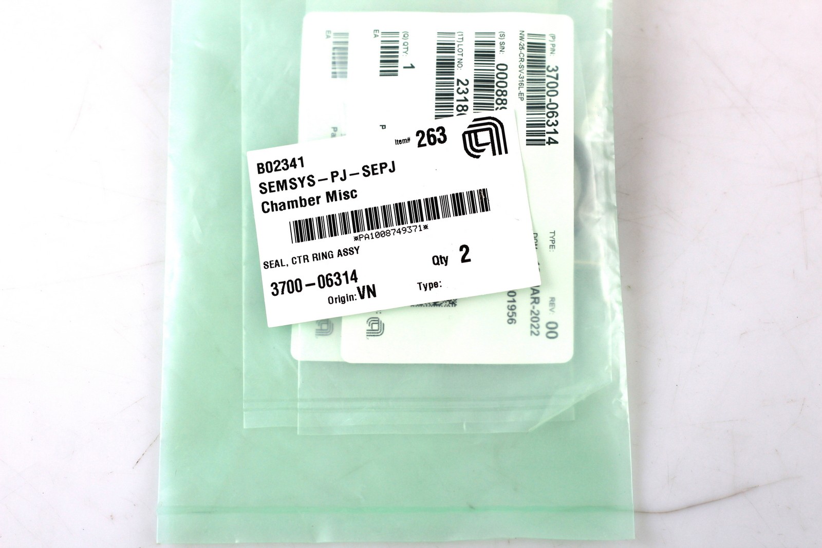 LOT OF 2 AMAT 3700-06314 SEAL MCTR RING ASSY