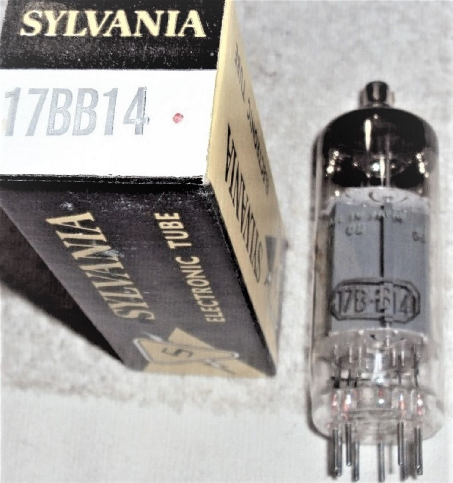 17BB14 TUBE SYLVANIA NIB TESTED & BOXED VINTAGE COMMERCIAL SURPLUS