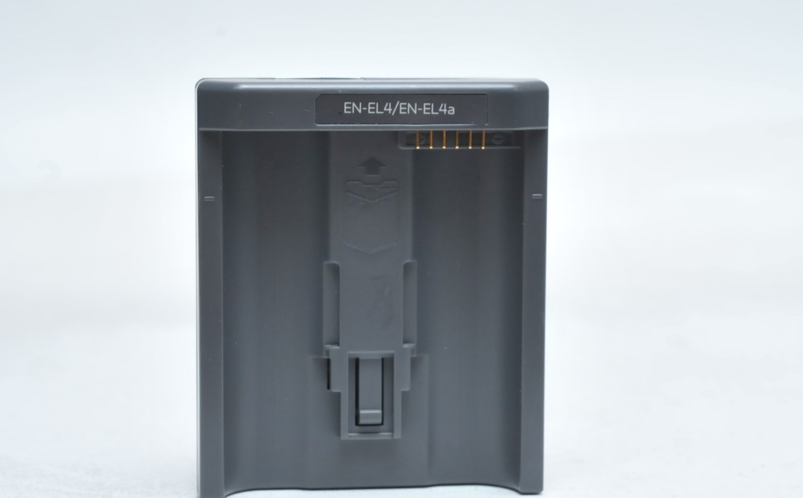 BA-T10 Charger Adapter for Nikon EN-EL4, EN-EL4a Battery MH26 Charger