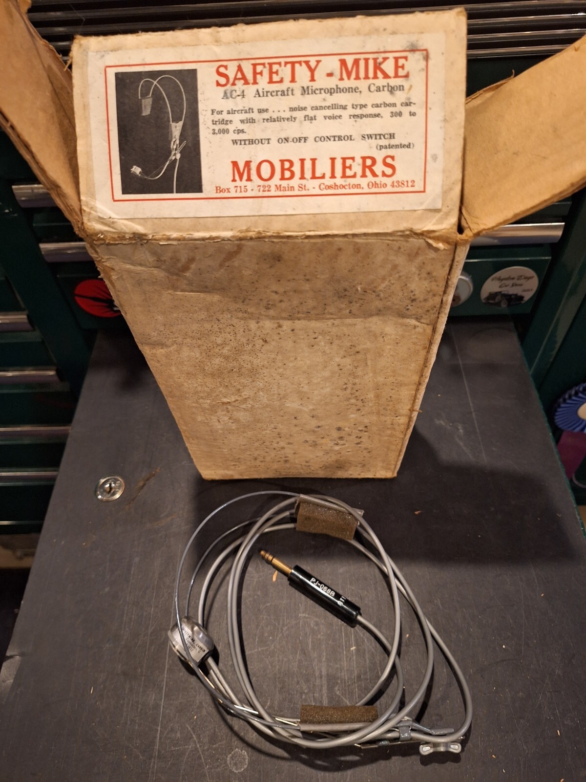 EXCELLENT CONDITION VINTAGE MOBILIERS AVIATION HEADSET AIRCRAFT SAFETY MIKE NIB