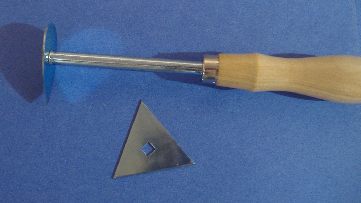 WARNER MOLDING SCRAPER WITH TWO INTERCHANGEABLE BLADES PUTTY REMOVAL